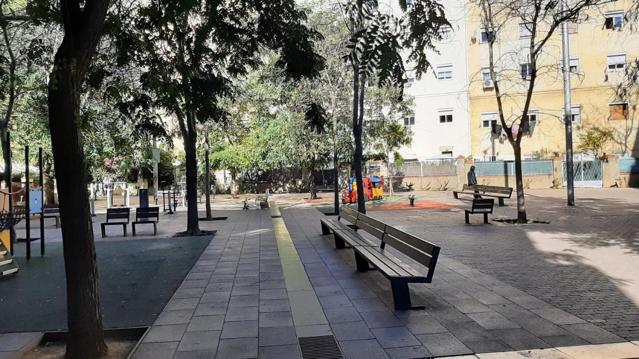 Estudi Suite Desvern Sant Just Desvern Bagian luar foto